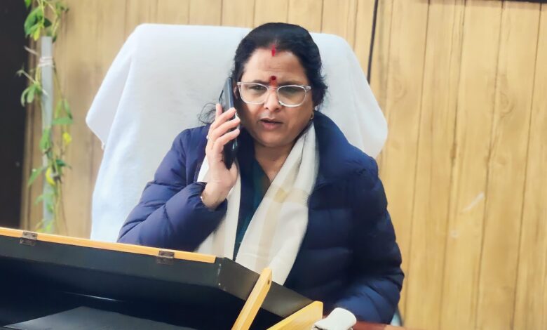 महिला आयोग अध्यक्ष हल्द्वानी दौरे पर घायल महिलाओं पुलिस कर्मियों से करेगी मुलाकात महिला आयोग अध्यक्ष हल्द्वानी दौरे पर घायल महिलाओं पुलिस कर्मियों से करेगी मुलाकात
