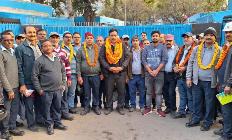 सीपीसी वर्कर्स यूनियन की कार्यकारिणी का हुआ पुनर्गठन, कैलाश चंद्र मेलकानी अध्यक्ष और कैलाश चौसाली महामंत्री निर्वाचित, सीपीसी वर्कर्स यूनियन की कार्यकारिणी का हुआ पुनर्गठन, कैलाश चंद्र मेलकानी अध्यक्ष और कैलाश चौसाली महामंत्री निर्वाचित,