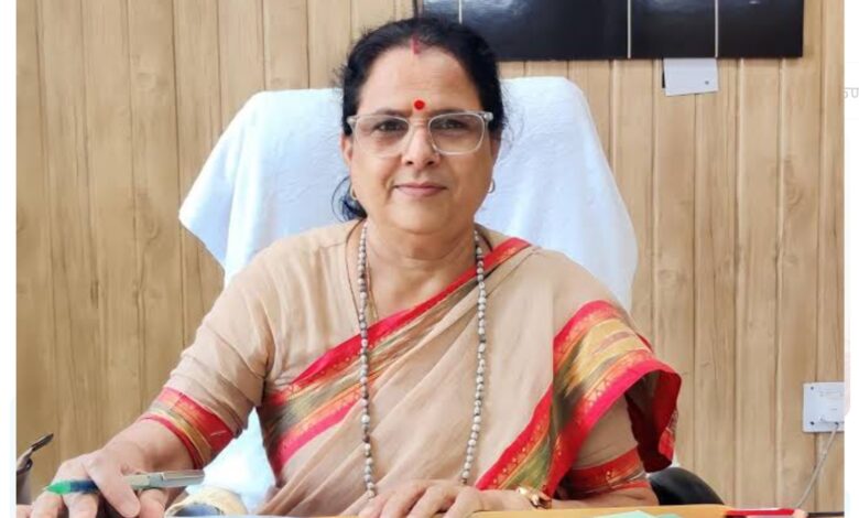 केंद्र वा राज्य सरकार के नेतृत्व में महिलाओं को मिल रही हर क्षेत्र में प्राथमिकता, केंद्र वा राज्य सरकार के नेतृत्व में महिलाओं को मिल रही हर क्षेत्र में प्राथमिकता,