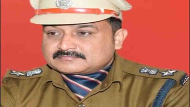 यातायात के सूचारू संचालन हेतु दून पुलिस ने चलाया अभियान।* 