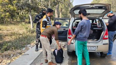 आगामी लोकसभा निर्वाचन 2024 के दृष्टिगत लागू आदर्श आचार संहिता के दौरान एसएसपी देहरादून के निर्देशों पर सम्पूर्ण जनपद में चलाया जा रहा है सघन चैकिंग अभियान