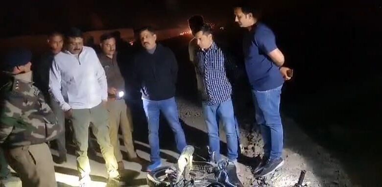 देहरादून पुलिस कप्तान अजय सिंह सुपर हिट 1 घण्टे मे ही बदमाशो के होश लगाए ठिकाने, देहरादून पुलिस कप्तान अजय सिंह सुपर हिट 1 घण्टे मे ही बदमाशो के होश लगाए ठिकाने,