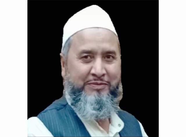 देहरादून। मेहंूवाला माफी निवासी हाजी सलीम को बलात्कार के झूठे मुकदमें में फंसाकर ब्लैकमेल करने वाले पति मौ सलमान व उसकी पत्नी के खिलाफ पटलेनगर पुलिस ने मुकदमा दर्ज कर लिया है। आरोपियों ने ब्लैकमेल करते हुए हाजी सलीम से साढे तीन लाख रूपये वसूले उसकी बकायदा रशीद भी दी। देहरादून। मेहंूवाला माफी निवासी हाजी सलीम को बलात्कार के झूठे मुकदमें में फंसाकर ब्लैकमेल करने वाले पति मौ सलमान व उसकी पत्नी के खिलाफ पटलेनगर पुलिस ने मुकदमा दर्ज कर लिया है। आरोपियों ने ब्लैकमेल करते हुए हाजी सलीम से साढे तीन लाख रूपये वसूले उसकी बकायदा रशीद भी दी।