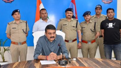 युवती के शव को सूटकेस के अन्दर बन्द कर आशारोडी से आगे सुनसान जंगल में लगाया था ठिकाने। पुलीस ने किया खुलासा,