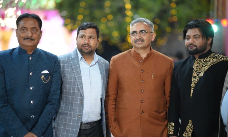 जिस राष्ट्रीय पार्टी का कैंडीडेट पसमांदा की योजनाओं को लायेगा उस पार्टी को हमारा खुला समर्थन फैयाज अहमद प्रदेश अध्यक्ष ऑल इंडिया पसमांदा मुस्लिम महज, जिस राष्ट्रीय पार्टी का कैंडीडेट पसमांदा की योजनाओं को लायेगा उस पार्टी को हमारा खुला समर्थन फैयाज अहमद प्रदेश अध्यक्ष ऑल इंडिया पसमांदा मुस्लिम महज,