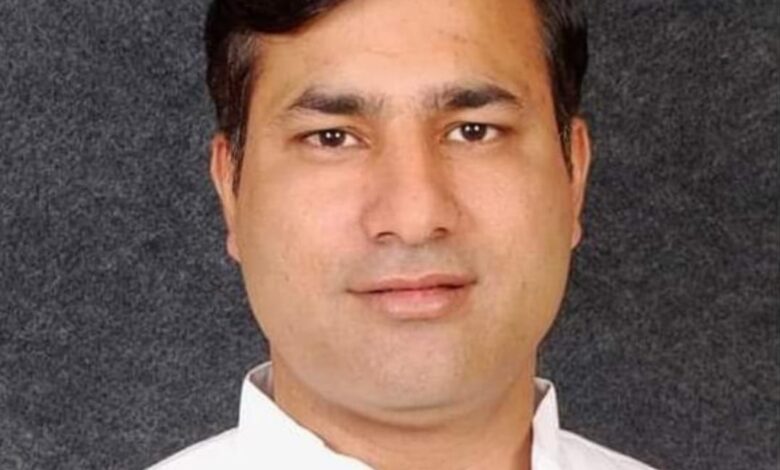 सशक्त भू कानून न होने के कारण बाहरी लोगों का उत्तराखंड में दबदबा :- रविंद्र आनंद सशक्त भू कानून न होने के कारण बाहरी लोगों का उत्तराखंड में दबदबा :- रविंद्र आनंद