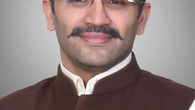 उत्तराखंड में विधानसभा बैकडोर भर्ती घोटालों में दायर अभिनव थापर की जनहित याचिका में हाईकोर्ट ने सरकार को 3 हफ्ते में जवाब दाखिल करने के दिए आदेश।