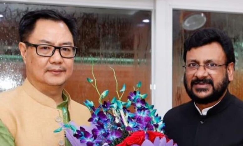 मेरे द्वारा देश की आज़ादी से लेकर आज तक देश के सभी प्रदेशों के वक़्फ़ बोर्ड में हुए भ्रष्टाचार को लेकर cbi जाँच की मॉंग की गई ,विशेष रूप से पीरान कलियर शरीफ़ में दरगाह साबिर पाक के आस्ताने को लेकर विष्य को रखा गया । मेरे द्वारा देश की आज़ादी से लेकर आज तक देश के सभी प्रदेशों के वक़्फ़ बोर्ड में हुए भ्रष्टाचार को लेकर cbi जाँच की मॉंग की गई ,विशेष रूप से पीरान कलियर शरीफ़ में दरगाह साबिर पाक के आस्ताने को लेकर विष्य को रखा गया ।