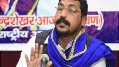 चंद्रशेखर ने मांग की है कि मॉब लिंचिंग करने वालों को मृत्यू दंड दिया जाना चाहिए, वरना मॉब लिंचिंग की ये घटनाएं होती रहेंगी। मैं सम्बन्धित राज्य सरकारों से मांग करता हूं मॉब लिंचिंग में जान गंवाने वाले मृतक के परिवार को एक करोड़ रुपया बतौर मुआवज़ा दिया जाए