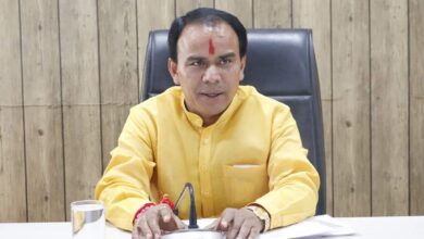 डेंगू रोकथाम को प्रभावी कदम उठायें सीएमओः डॉ. धन सिंह
