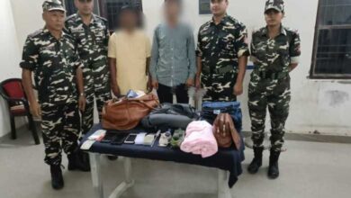 7.65 एमएम के 40 कारतूसों के साथ विधायक का भाई साथी संग गिरफ्तार