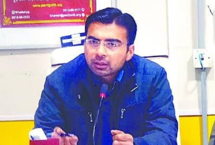 शहर में दिखने लगा डीएम की सक्रियता का असर शहर में दिखने लगा डीएम की सक्रियता का असर