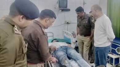 देर रात पुलिस से मुठभेड़ दौरान बदमाश के पैर में लगी गोली, अस्पताल में भर्ती