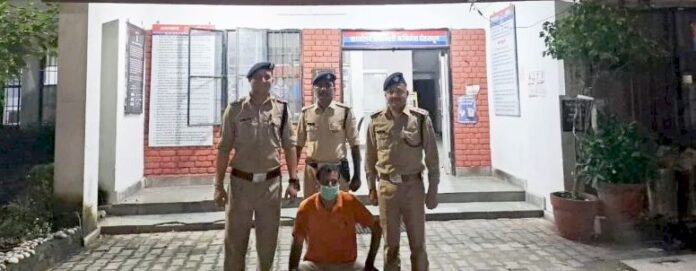 हॉस्पिटल के डायरेक्टर से रंगदारी मांगने वाला गिरफ्तार हॉस्पिटल के डायरेक्टर से रंगदारी मांगने वाला गिरफ्तार