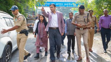 मसूरी की व्यवस्था सुधारने सड़क पर उतरेः डीएम