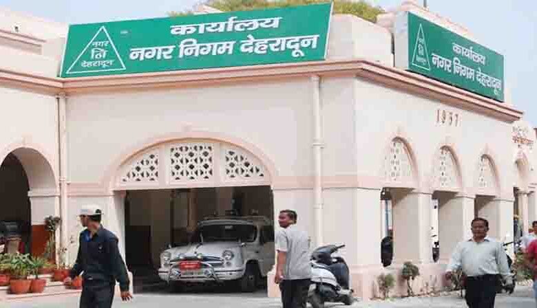 दून के वार्ड नंबर 98 के नवनिर्वाचित पार्षद की सदस्यता खारिज करने का मामला पहुंचा कोर्ट दून के वार्ड नंबर 98 के नवनिर्वाचित पार्षद की सदस्यता खारिज करने का मामला पहुंचा कोर्ट