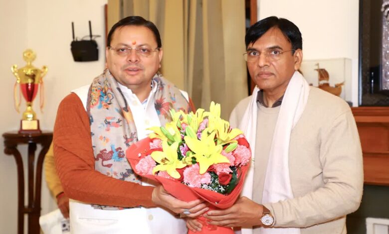 नेशनल गेम्स को लेकर केन्द्रीय खेल मंत्री ने मिले सीएम नेशनल गेम्स को लेकर केन्द्रीय खेल मंत्री ने मिले सीएम