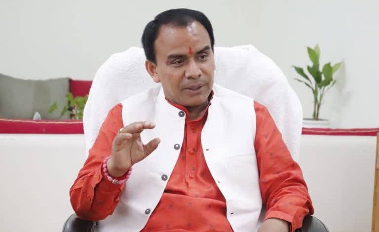 बीआरपी-सीआरपी भर्ती में देरी पर विभागीय मंत्री ने जताई नाराजगी बीआरपी-सीआरपी भर्ती में देरी पर विभागीय मंत्री ने जताई नाराजगी
