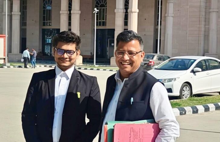 देहरादून के समक्ष आय से अधिक संपत्ति मामले में उत्तराखंड प्रदेश के कैबिनेट मंत्री श्री गणेश जोशी के खिलाफ वाद योजित करने हेतु वादपत्र दाखिल किया गया। देहरादून के समक्ष आय से अधिक संपत्ति मामले में उत्तराखंड प्रदेश के कैबिनेट मंत्री श्री गणेश जोशी के खिलाफ वाद योजित करने हेतु वादपत्र दाखिल किया गया।